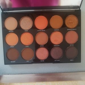 Morphe 15D eyeshadow Palette